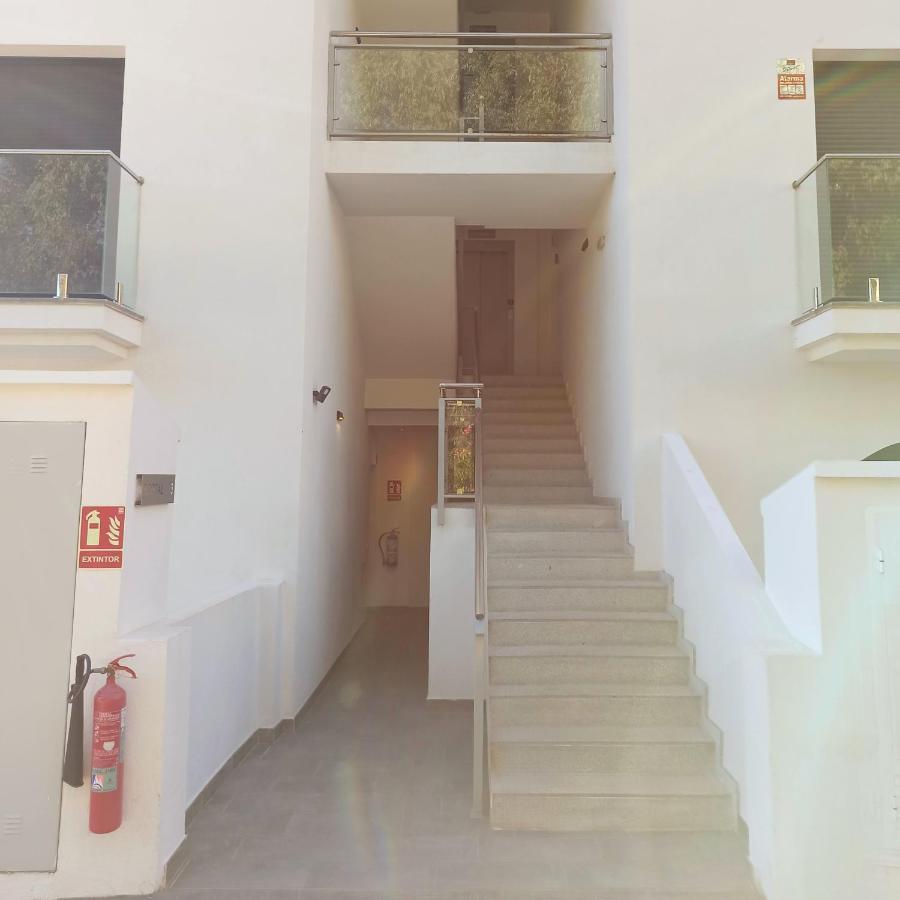 La Paloma Beach Apartment With Pool By Casa Del Sol Hr Манилва Экстерьер фото