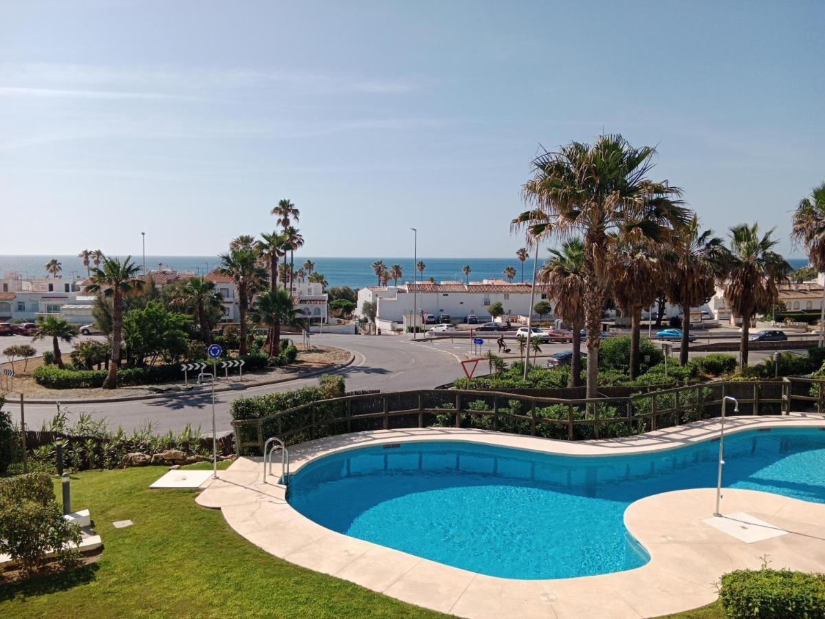 La Paloma Beach Apartment With Pool By Casa Del Sol Hr Манилва Экстерьер фото
