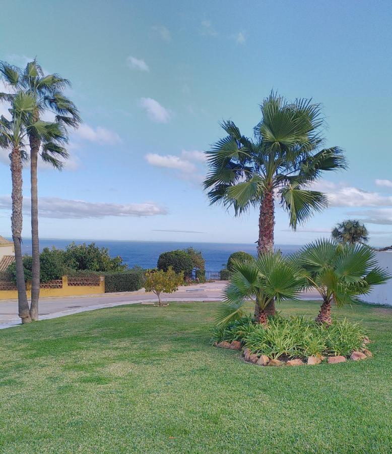 La Paloma Beach Apartment With Pool By Casa Del Sol Hr Манилва Экстерьер фото